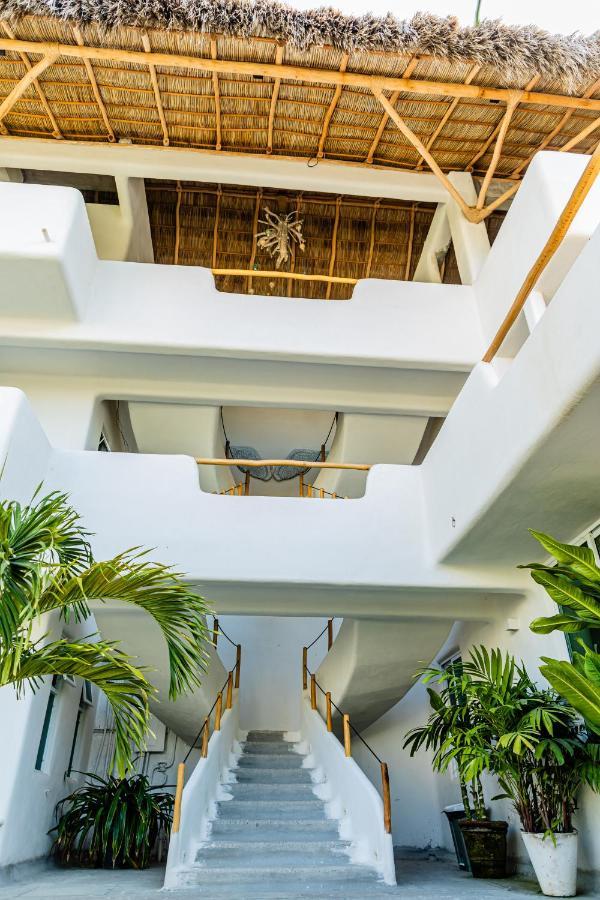 El Sho - Hotel Organico Бусериас Экстерьер фото
